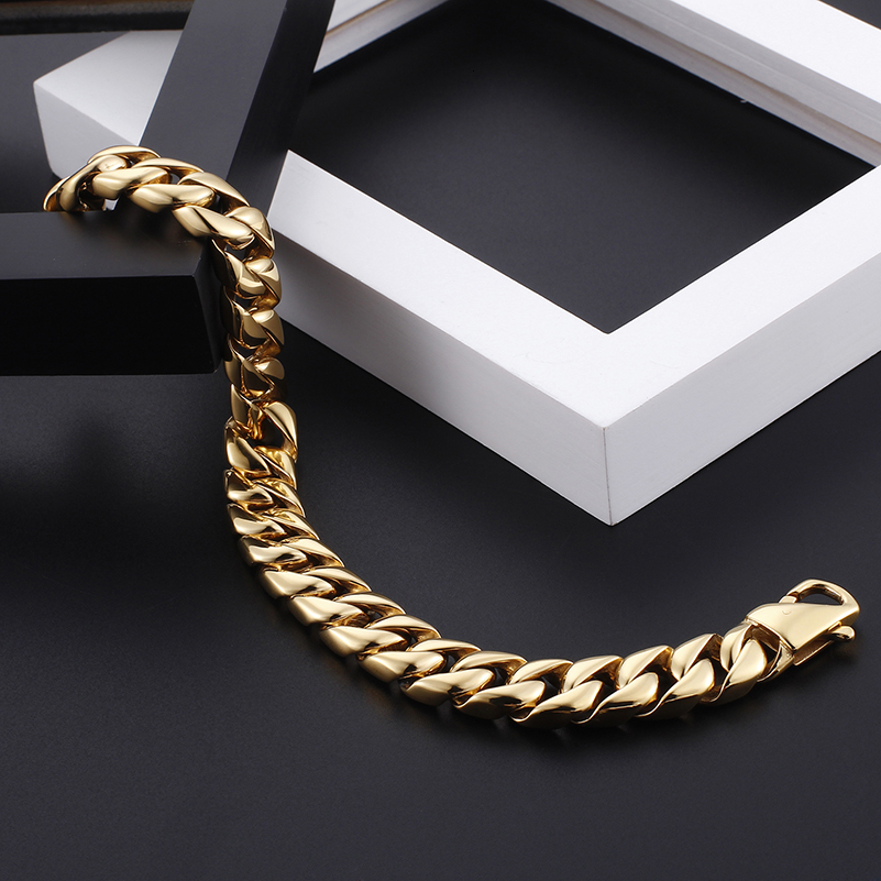 Charm Bracelets Gold Plated Stainless Steel Miami Cuban Curb Link Chain Bracelet for Men Classic Friends Men's Bracelets Jewelry Accessories 2303