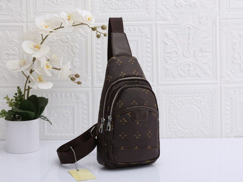 CC Fashion Men Handbag Cross body bag Backpack Shoulder bags satchels Messenger Brown grid Designer Purse Mobile phone storage mens chest bag Man
CC Fashion Men Handbag Cross body bag Backpack Shoulder bags satchels Messenger Brown grid Designer Purse Mobile phone storage mens chest bag Man