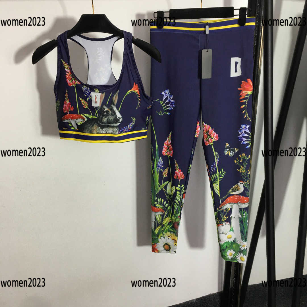 designer clothing tracksuit women Yoga suit Summer sportswear 2 piece set Vest and slim pants Free shipping Size -XL New arrival Mar19, Yellow
designer clothing tracksuit women Yoga suit Summer sportswear 2 piece set Vest and slim pants Free shipping Size -XL New arrival Mar19, Yellow