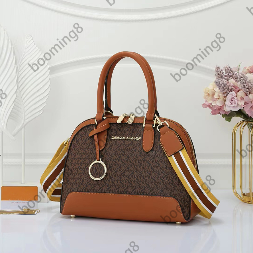 Women's Luxury Designer Bag High Quality Handbag Wallet Zipper Women's Handbag Crossbody Shoulder Wholesale Handbag Fashion Wallet, Box no single shot
Women's Luxury Designer Bag High Quality Handbag Wallet Zipper Women's Handbag Crossbody Shoulder Wholesale Handbag Fashion Wallet, Box no single shot