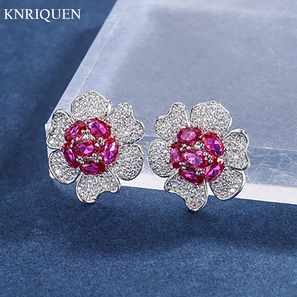 Charm Trend Vintage High Carbon Diamond Ruby Gemstone FlowerShaped Stud Earrings for Women Female Jewelry Statement Wholesale 230320