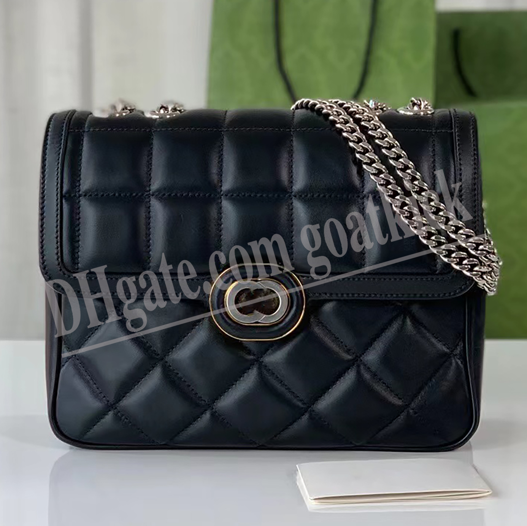 Deco Mini Shoulder Bag Interlocking G Hardware Black Quilted Leather Retro Handbags Crossbody Designer Womens Flap Fashion Luxury Tote Lady Color
Deco Mini Shoulder Bag Interlocking G Hardware Black Quilted Leather Retro Handbags Crossbody Designer Womens Flap Fashion Luxury Tote Lady Color