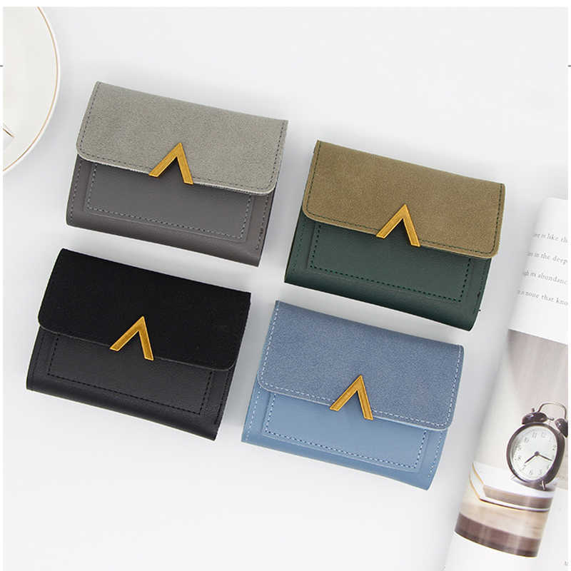 Wallets Sailor Moon Women Wallet Fashion Card Holder Coin Purses Female Wallets Small Money Purses New Clutch Bag Flaming Wallet G230308