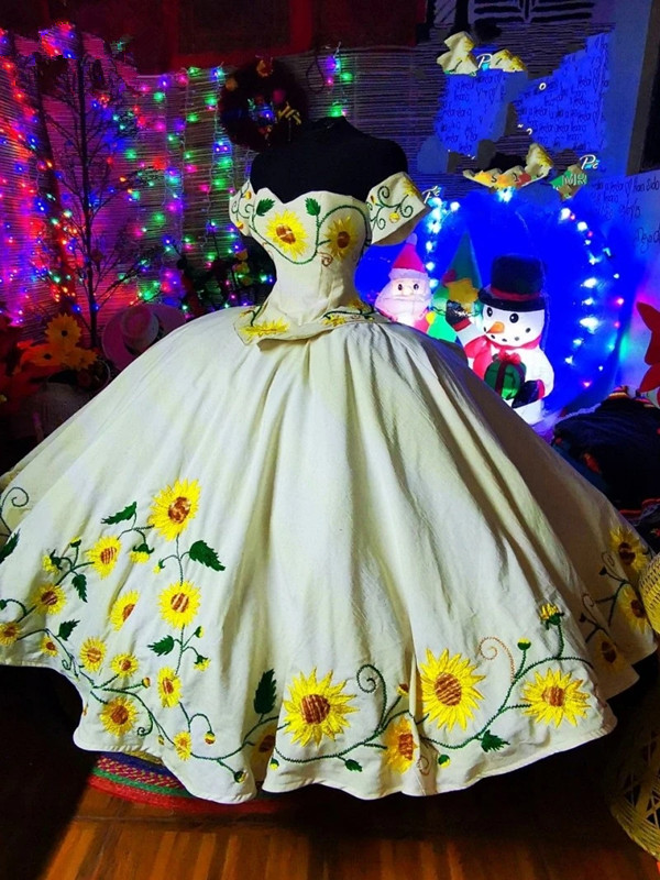 Sunflower Embroidery Quinceanera Dresses Off Shoulder Puffy Satin Charro princess lace-up Vestido De 15 Anos Sweet 16 Prom Gowns
