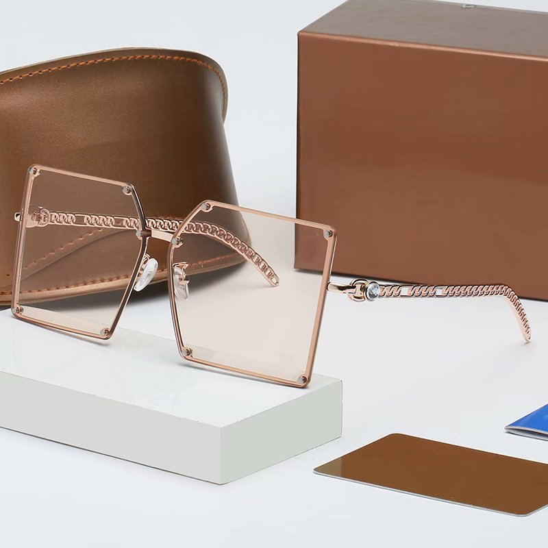 Sunglasses 2023 Luxury top classic square Rimless sunglasses designer brand fashion womens sun glasses eyewear metal glass lenses eyeglasses
Sunglasses 2023 Luxury top classic square Rimless sunglasses designer brand fashion womens sun glasses eyewear metal glass lenses eyeglasses