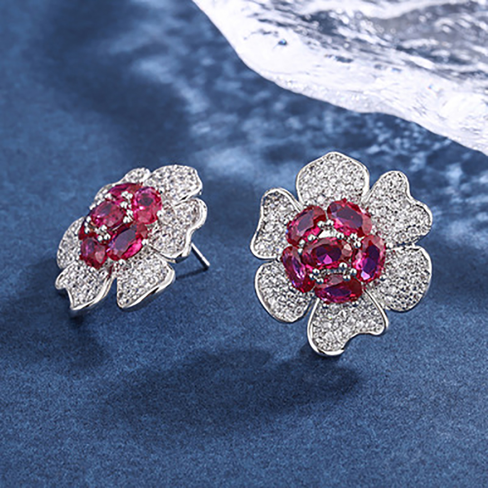 Charm Trend Vintage High Carbon Diamond Ruby Gemstone FlowerShaped Stud Earrings for Women Female Jewelry Statement Wholesale 230320