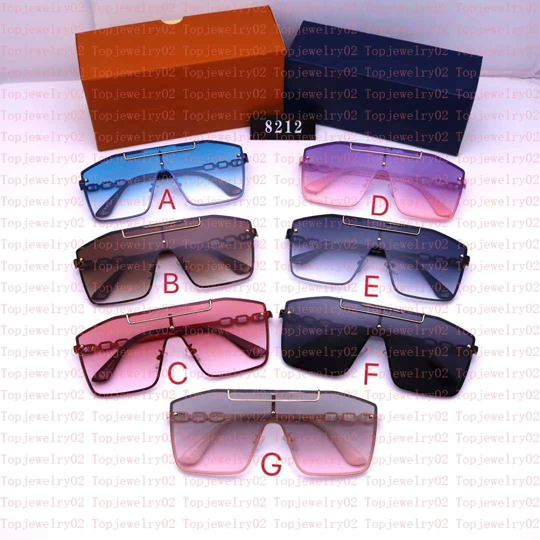hot Fashion Designer Sunglasses Original Eyeglasses Outdoor Shades PC Frame Fashion Classic Lady Mirrors for Women and Men Glasses Unisex 9 colors with box
hot Fashion Designer Sunglasses Original Eyeglasses Outdoor Shades PC Frame Fashion Classic Lady Mirrors for Women and Men Glasses Unisex 9 colors with box