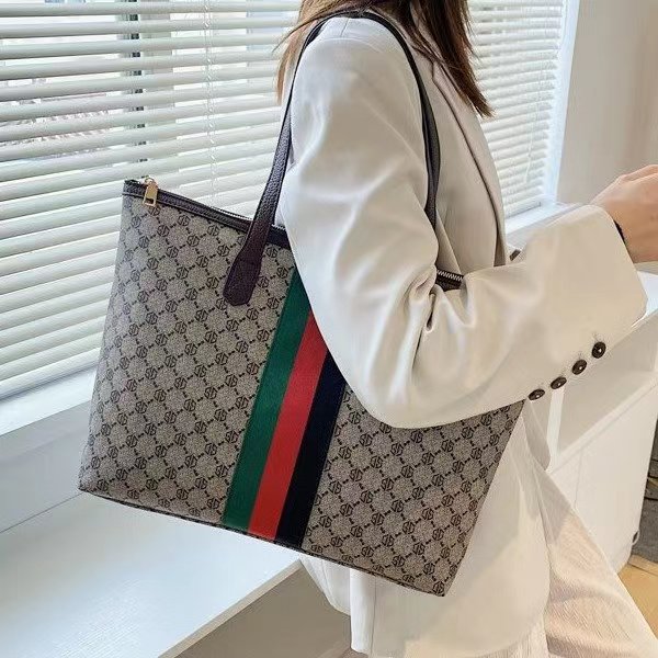 Designers Ophidia 2Pcs Shoulder GG Bag 5A Shopping Totes Designer Handbags Reteo Shop Purse Women Fashion Crossbody ggity Bags, Red
Designers Ophidia 2Pcs Shoulder GG Bag 5A Shopping Totes Designer Handbags Reteo Shop Purse Women Fashion Crossbody ggity Bags, Red