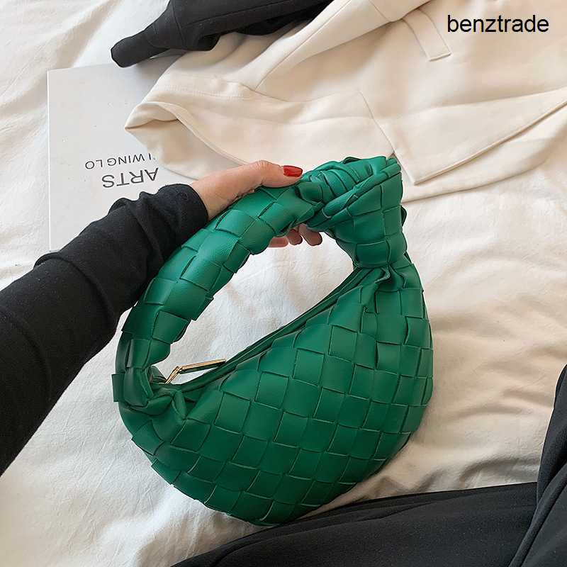 H Jodie Advanced handbag Net red Asigo s same mini woven oxhorn bag fashion underarm handbag cloud bag knot bag, Black8
H Jodie Advanced handbag Net red Asigo s same mini woven oxhorn bag fashion underarm handbag cloud bag knot bag, Black8
