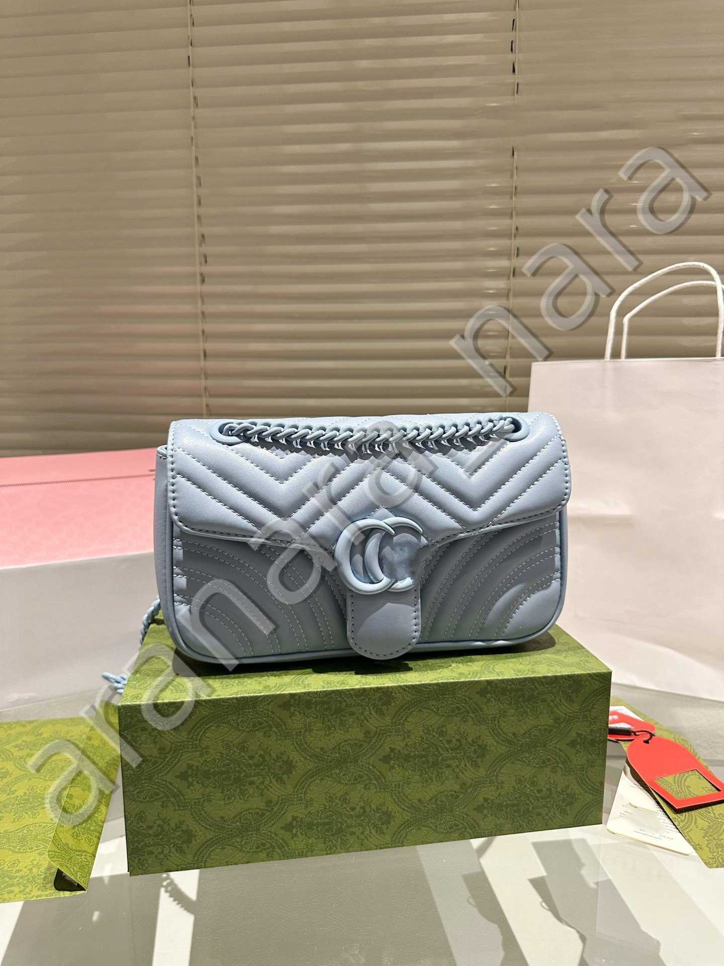 The classic collection Designer leather bag Fashion High Quality Gift The Tote Bag Designer Backpack Handbag Shoulder Bags Totes Wallets Luxury Leather, Welcome to purchase
The classic collection Designer leather bag Fashion High Quality Gift The Tote Bag Designer Backpack Handbag Shoulder Bags Totes Wallets Luxury Leather, Welcome to purchase