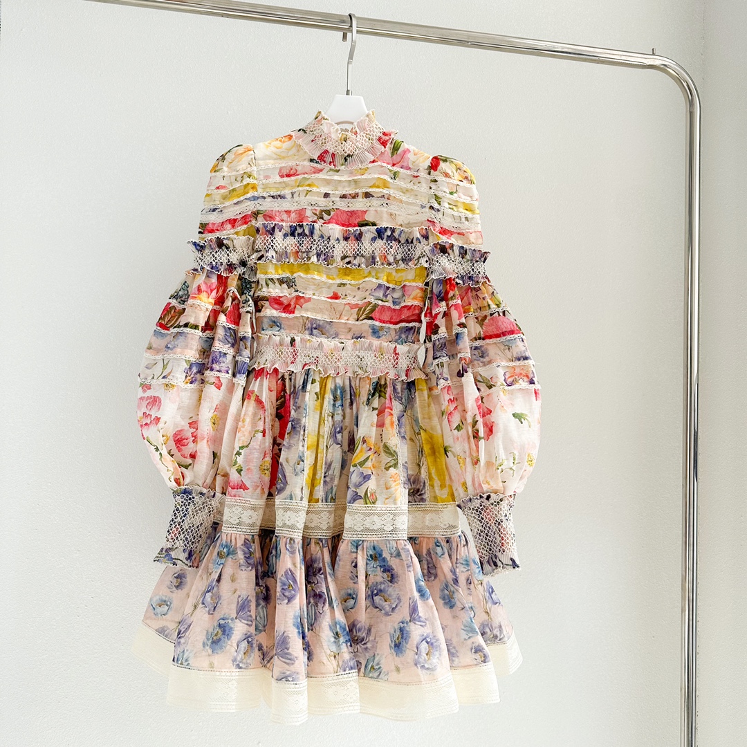 Street Style Dresses Fashion designer designs a linen silk blended dress crafted from organza, Multi
Street Style Dresses Fashion designer designs a linen silk blended dress crafted from organza, Multi