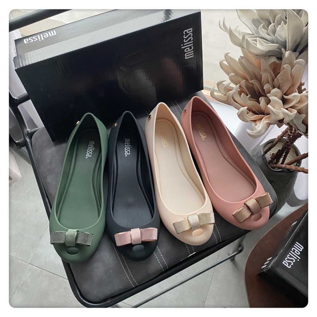 Sandals Melissa Mel Ultragirl Sweet XV 2021 New Women Flat Sandals Brand Melissa Shoes For Women Jelly Sandals Female Jelly Shoes G230321, Brown
Sandals Melissa Mel Ultragirl Sweet XV 2021 New Women Flat Sandals Brand Melissa Shoes For Women Jelly Sandals Female Jelly Shoes G230321, Brown