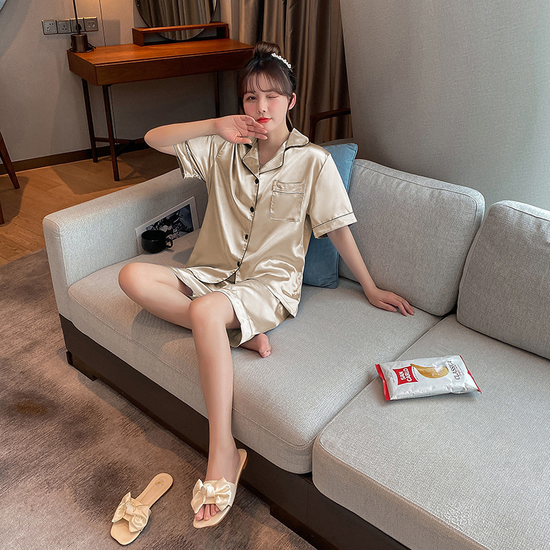 Women's Sleepwear Summer Pajamas for Ladies Short-sleeve Shorts Ice Silk Cardigan Silk Satin Pyjamas Nightwear Sleepwear Cute Home Service Suit 2