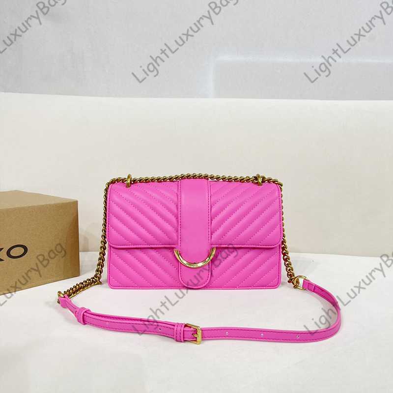 Designer Bag Women Bags Handbags Shoulder Bags Black Calfskin Classic Diagonal Stripes Quilted Chains Double Flap Medium Cross Body 230321, Pink
Designer Bag Women Bags Handbags Shoulder Bags Black Calfskin Classic Diagonal Stripes Quilted Chains Double Flap Medium Cross Body 230321, Pink