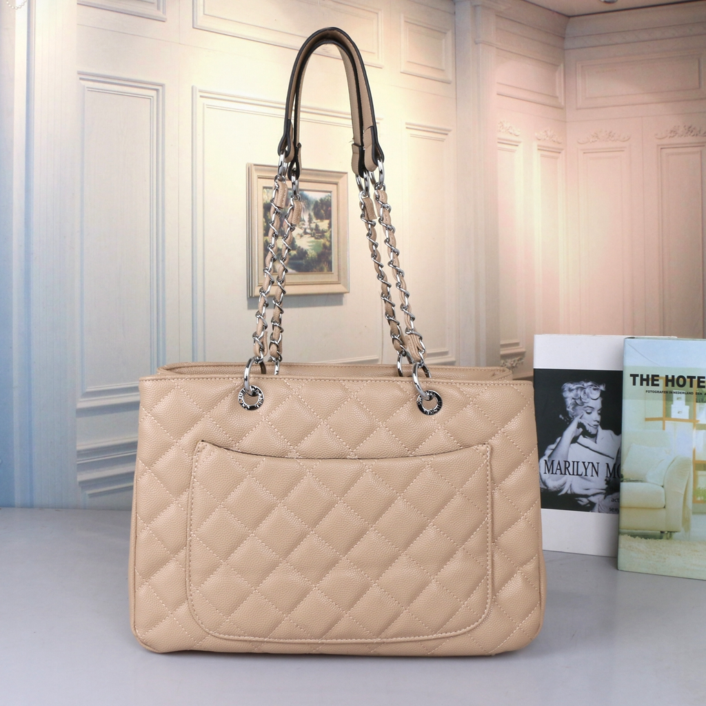 Designer bags Womens Bags Gold Chains caviar Shopping bags Shoulder Bag Crossbody bags Handbag Lady cross body Messenger Handbags tote bag purse Casual tote 34cm, Khaki silver chain 
Designer bags Womens Bags Gold Chains caviar Shopping bags Shoulder Bag Crossbody bags Handbag Lady cross body Messenger Handbags tote bag purse Casual tote 34cm, Khaki silver chain