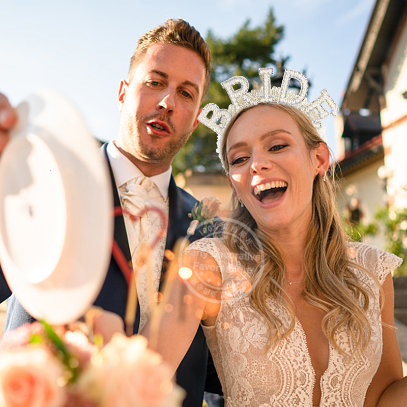 Other Event Party Supplies Bride Pearl Crown Headband Wedding Bridal Shower Decoration Bride to be Hairbands Po Props Bachelorette Hen Party Supplies 