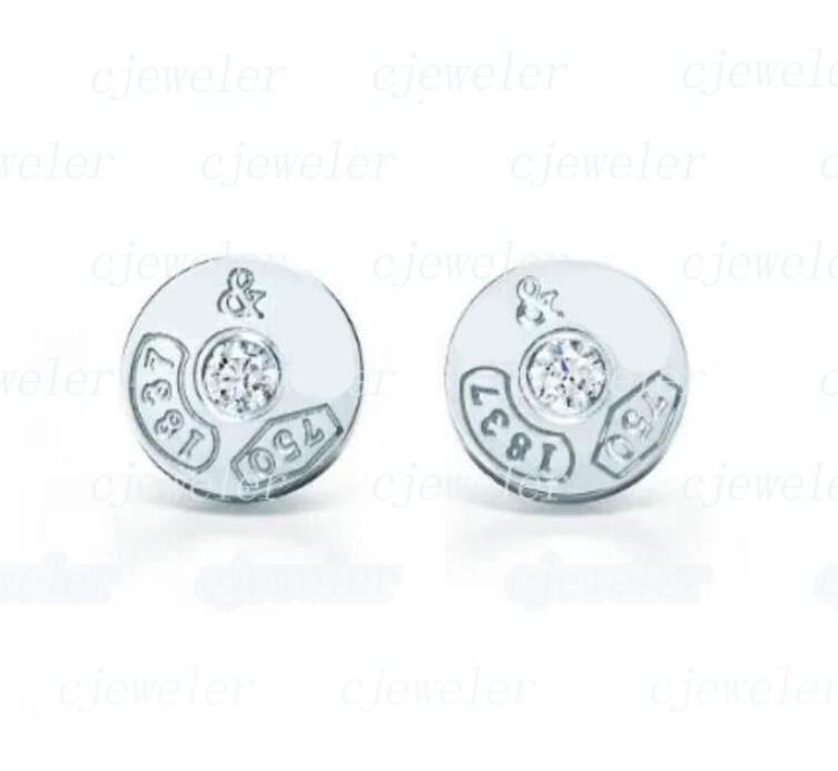 Charm stud wholesales love earrings Tif925 Silver diamond Jewelry U-shaped interlocking wedding earrings designer for womens luxury jewellery orecchini
Charm stud wholesales love earrings Tif925 Silver diamond Jewelry U-shaped interlocking wedding earrings designer for womens luxury jewellery orecchini