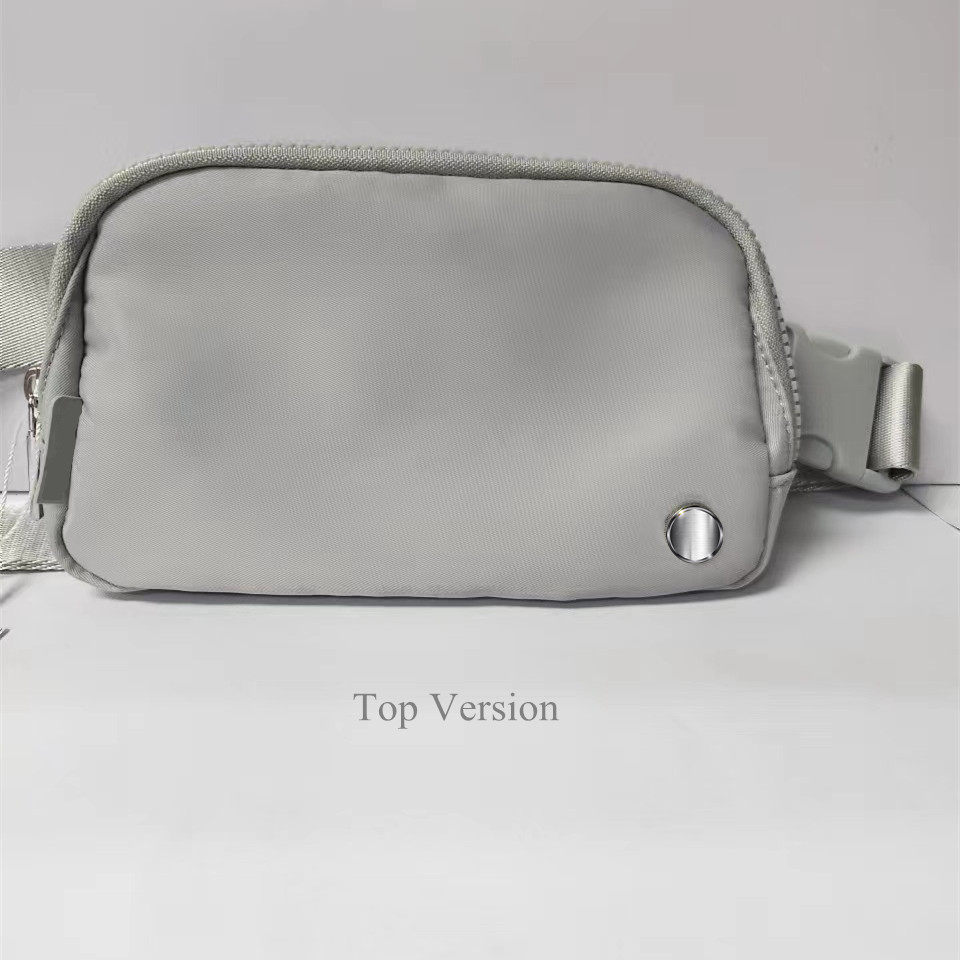 LL Outdoor Bags Women Men Waist Bag Belt Bag Gym Elastic Adjustable Strap Zipper Fanny pack High End, Fuzzy brown
LL Outdoor Bags Women Men Waist Bag Belt Bag Gym Elastic Adjustable Strap Zipper Fanny pack High End, Fuzzy brown