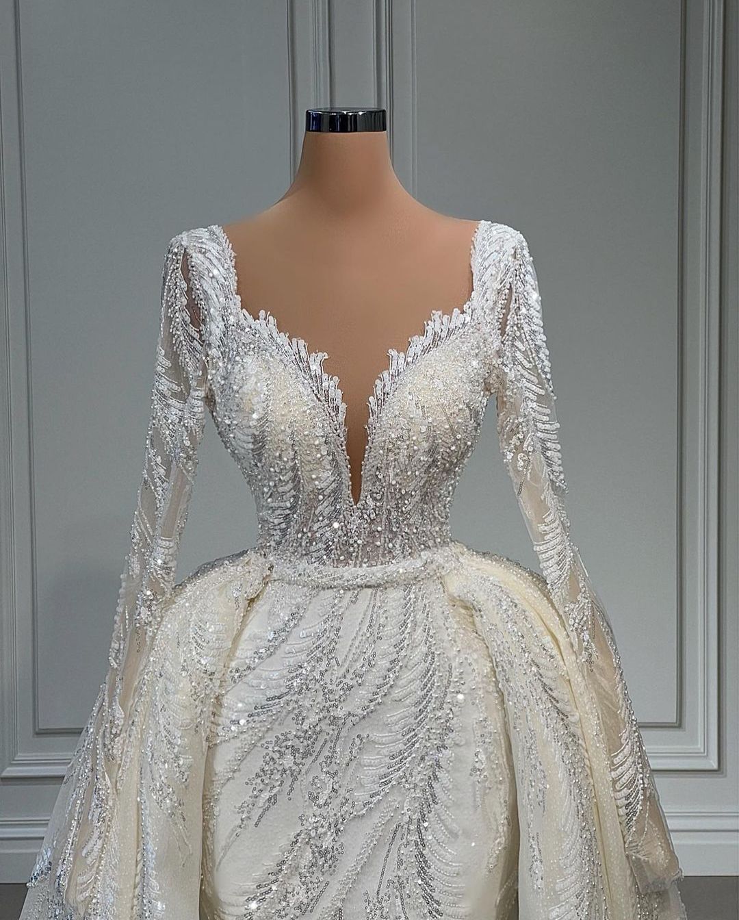 Mermaid Wedding Dresses Long Sleeves V Neck Beaded Sequins Dias Appliques 3D Lace Detachable Train Zipper Bridal Gowns Plus Size Vestido de novia Cust