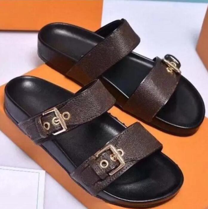 2023Slippers designer leather womens sandals BOM DIA FLAT MULE 1A3R5M Cool Effortlessly Stylish Slides 2 Straps with Adjusted Gold Buckles Women Summer Slipper, Brown
2023Slippers designer leather womens sandals BOM DIA FLAT MULE 1A3R5M Cool Effortlessly Stylish Slides 2 Straps with Adjusted Gold Buckles Women Summer Slipper, Brown