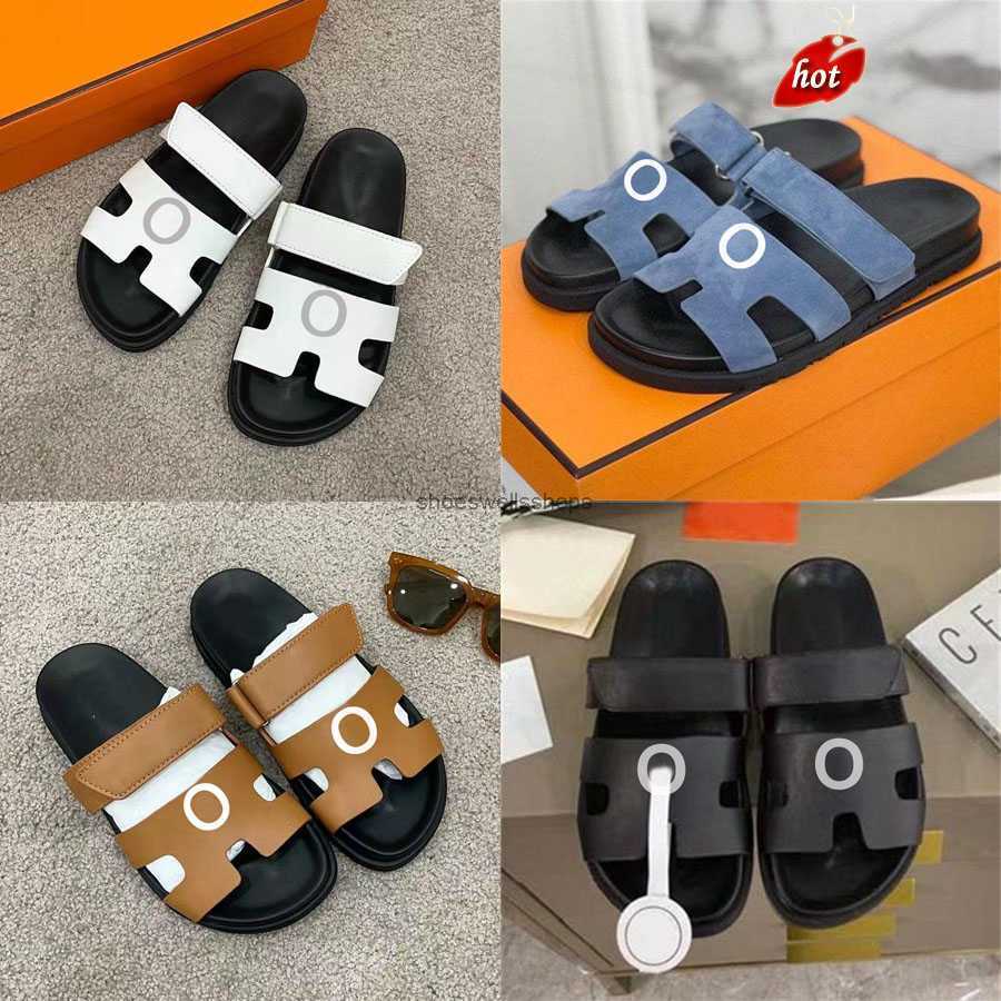 Designer Chypre Slippers Beach Classic Flat Sandals Luxury Summer Lady Leather Flip Flops Top Quality Men Women Slides Size 35-44 F83Z louise viuton lv vuitton, Color 1
Designer Chypre Slippers Beach Classic Flat Sandals Luxury Summer Lady Leather Flip Flops Top Quality Men Women Slides Size 35-44 F83Z louise viuton lv vuitton, Color 1