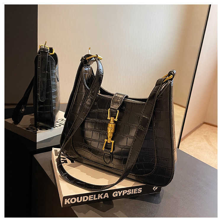 Stuff Sacks Crocodile Pattern Bag Women's New Fashion Versatile Commuter Bag Fashion Simple Personality One Shoulder Crossbody Small Square Bag, Black10
Stuff Sacks Crocodile Pattern Bag Women's New Fashion Versatile Commuter Bag Fashion Simple Personality One Shoulder Crossbody Small Square Bag, Black10