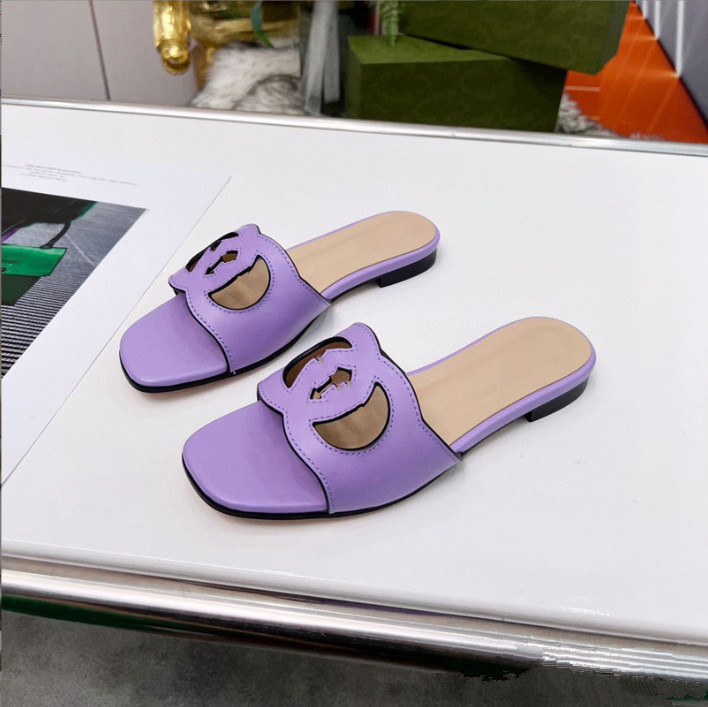 Luxury designer sandals slipper slides Interlocking G Cut-out Slide Sandal Millennials Leather genuine leather rubber sole slipper 35-44, Black
Luxury designer sandals slipper slides Interlocking G Cut-out Slide Sandal Millennials Leather genuine leather rubber sole slipper 35-44, Black