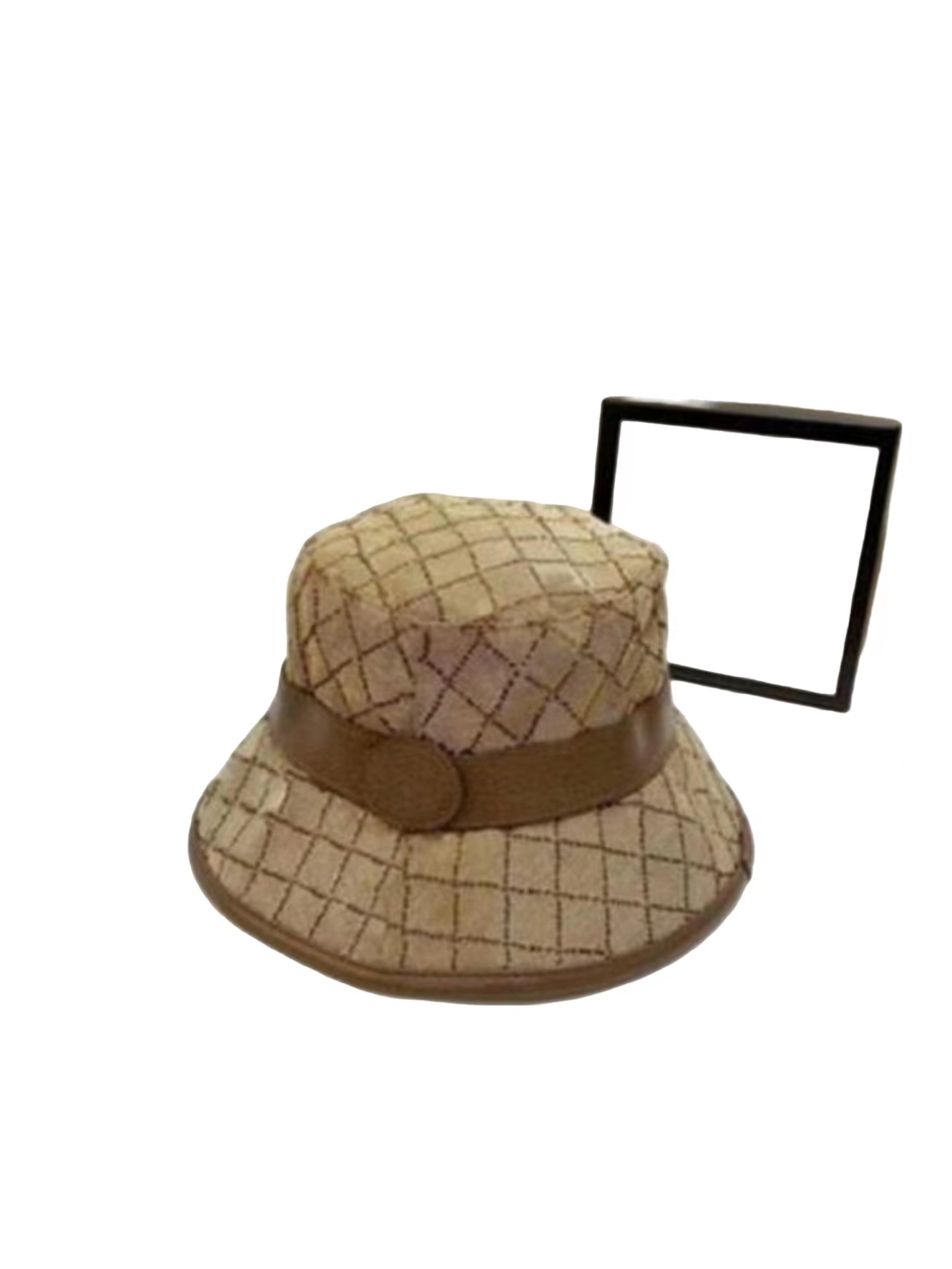 2023 Fashion Bucket Hat for Man Woman Street Cap Fitted Hats 6 Color with Letters High Quality, Beige
2023 Fashion Bucket Hat for Man Woman Street Cap Fitted Hats 6 Color with Letters High Quality, Beige