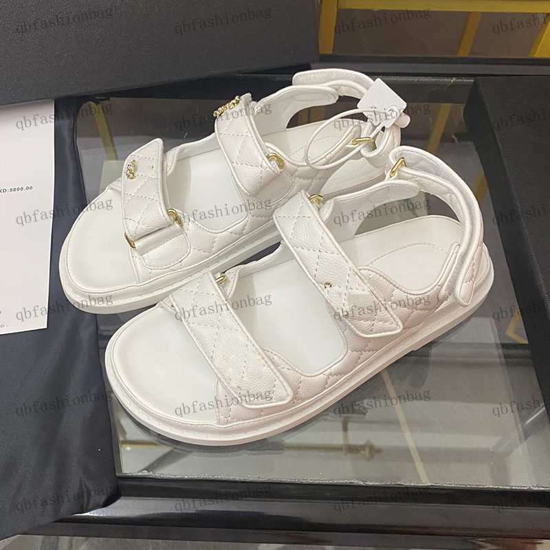 Womens Platform Sandals Woven Slippers Retro Summer Casual Skateboard Shoes Beach Shoes Hardware Small Pearl Buckle Non-slip Rubber Soles Plus Size Designer US4-10, Box
Womens Platform Sandals Woven Slippers Retro Summer Casual Skateboard Shoes Beach Shoes Hardware Small Pearl Buckle Non-slip Rubber Soles Plus Size Designer US4-10, Box