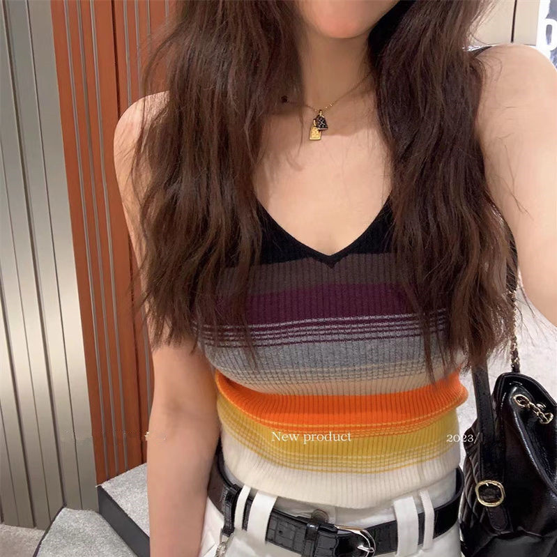 Womens Knits Camisole Top with Brooch - Sleeveless Tee for Casual Wear - Soft and Comfortable Women's Knit Tank