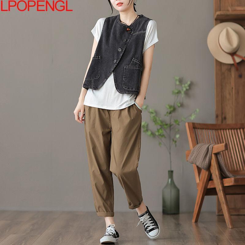 Women's Vests Women Fashion Vest All-match Solid Color O-neck Single Breasted Denim Vest Autumn Loose Comfortable Female Waistcoats 230322