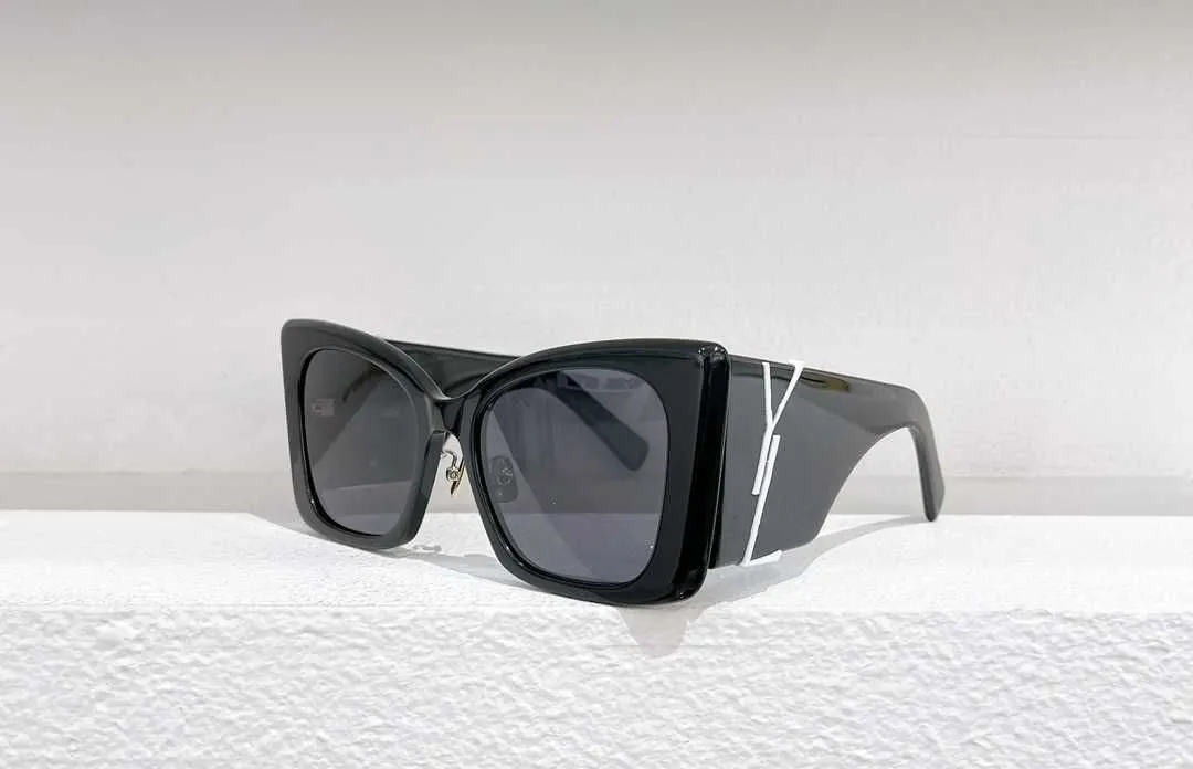2023 New Fashion Polarized Sunglasses Female Designer Luxury Brand YL Retro Glasses Sunglasses UV400 SL M119/F 1230
2023 New Fashion Polarized Sunglasses Female Designer Luxury Brand YL Retro Glasses Sunglasses UV400 SL M119/F 1230