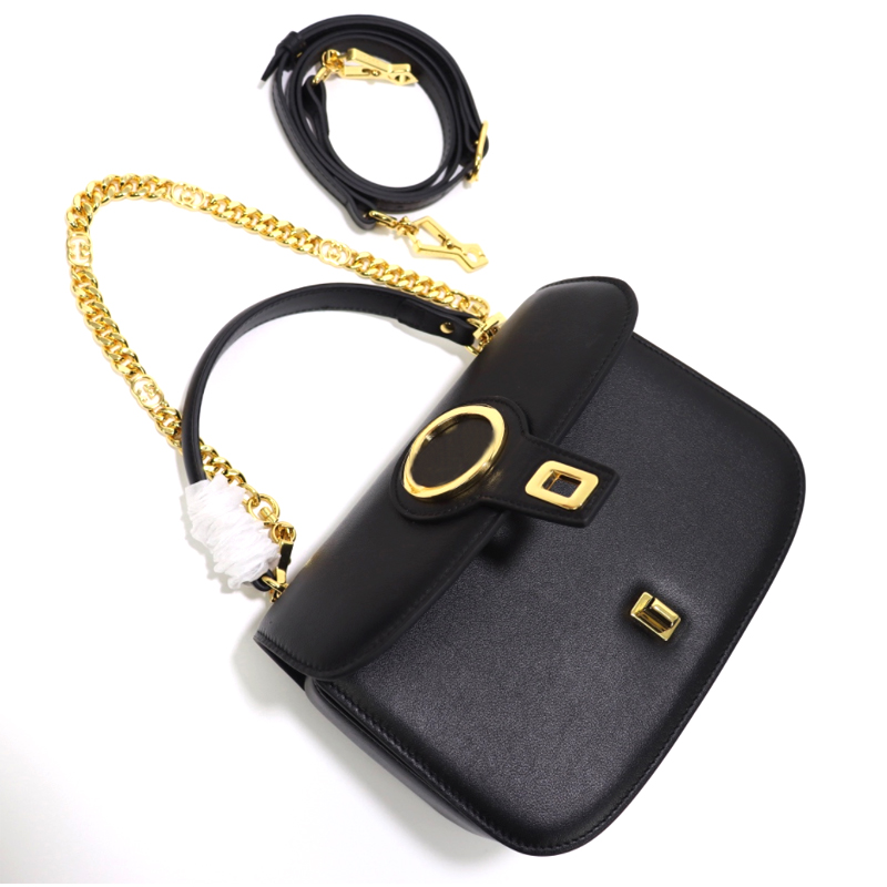 New Chains Bag Men Cross Body Bags Genuine Leather Women Designer Handbag Purse Top Handle Round Interlocking Twist Buckle Removable Hardware Chain Strap 735101, Box
New Chains Bag Men Cross Body Bags Genuine Leather Women Designer Handbag Purse Top Handle Round Interlocking Twist Buckle Removable Hardware Chain Strap 735101, Box