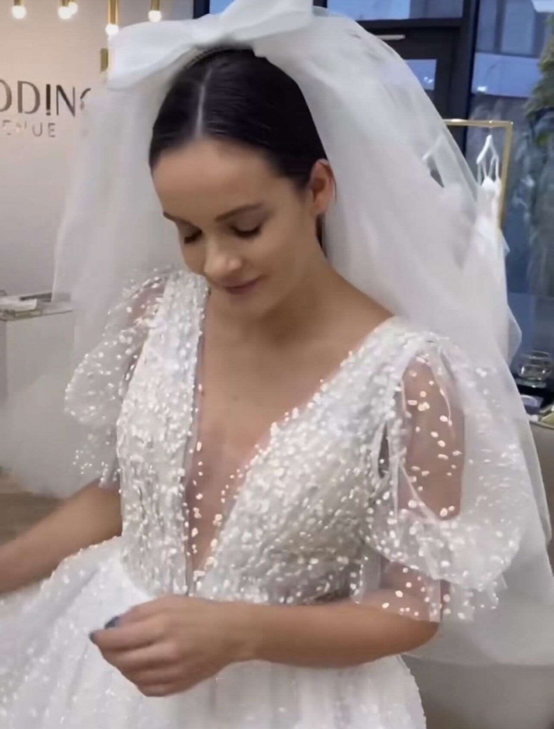 2023 New Arrival Short Wedding Party Dress Puff Sleeves V Neck Tutu Sexy Backless Mini Civil Bride Gowns Summer Vestidos De Novia