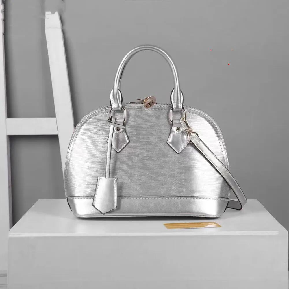 5A Luxurys Designers Shell bags With Lock Alma Fashion Women Shoulder Messenger Bag Leather Handbags Ladies Cosmetic Crossbody Totes Wallet Purse 25cm, Box
5A Luxurys Designers Shell bags With Lock Alma Fashion Women Shoulder Messenger Bag Leather Handbags Ladies Cosmetic Crossbody Totes Wallet Purse 25cm, Box