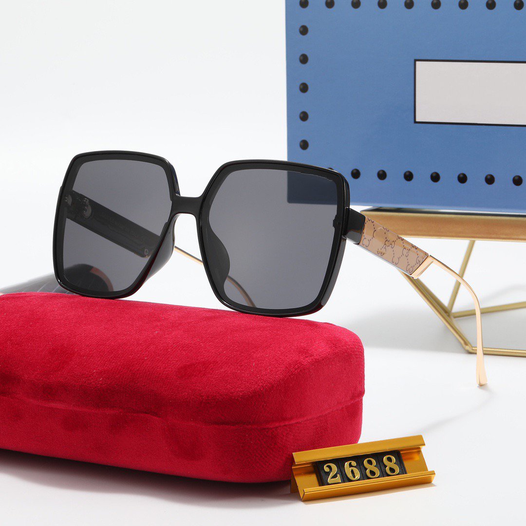 brand outlet Designers Sunglass Original classic sunglasses for men women anti-UV polarized lenses driving travel beach fashion luxury sun glass factory eyewear
brand outlet Designers Sunglass Original classic sunglasses for men women anti-UV polarized lenses driving travel beach fashion luxury sun glass factory eyewear