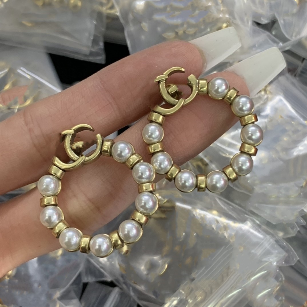 Classic pearl earrings stud womens luxury earings designer jewellery vintage ohrringe GGity flower fashion dangle earring kg1e
Classic pearl earrings stud womens luxury earings designer jewellery vintage ohrringe GGity flower fashion dangle earring kg1e