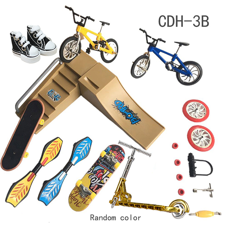 Novelty Games Tech Fingerboard Skate Ramp Parts Set skateboarding Finger BMX bicycle Two Wheel Mini Scooter Fingertip Bikes Toys Kids Gifts 230322