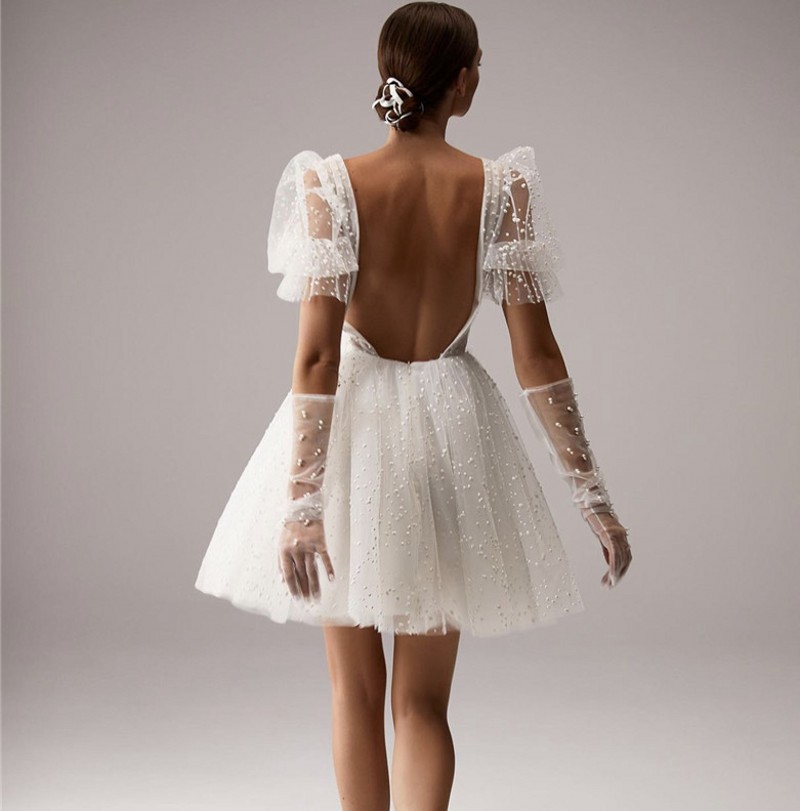 2023 New Arrival Short Wedding Party Dress Puff Sleeves V Neck Tutu Sexy Backless Mini Civil Bride Gowns Summer Vestidos De Novia