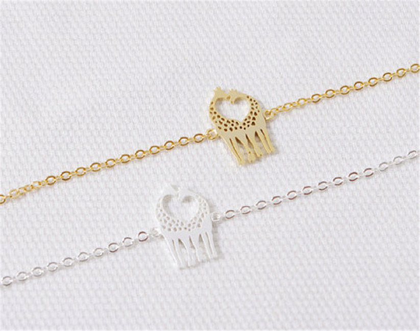 30PCS Gold Silver Cute Heart Loving Giraffes Bracelets Simple lovely Twin Giraffe Deer Bracelet Animal Jewelry for couples