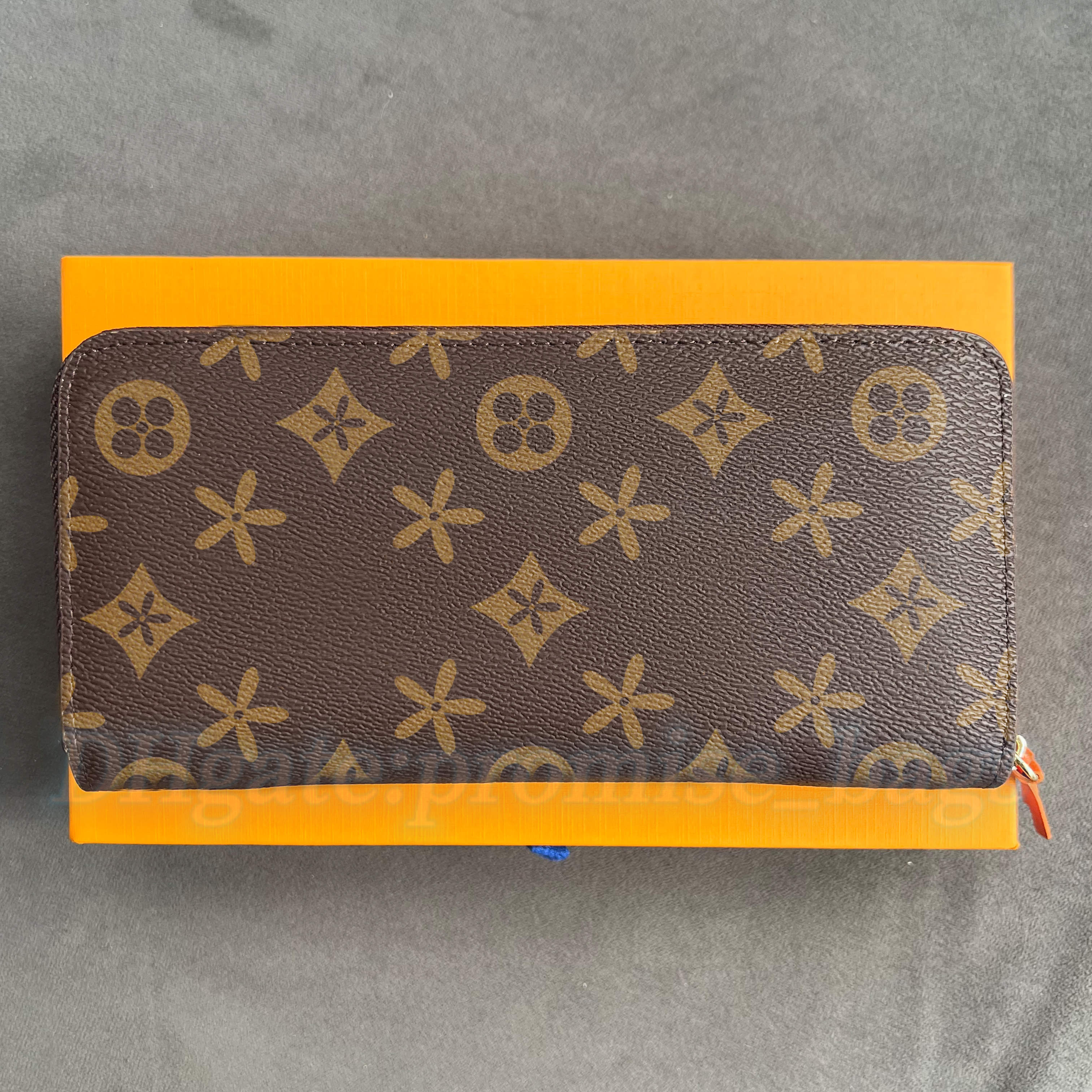 High quality Women M42616 N61264 Clemence Zippy wallet Mens Purse Designer wallets flower Embossed card holders Luxury Coin purses key pouch cardholder Clutch Bags, Mon0gram-pink
High quality Women M42616 N61264 Clemence Zippy wallet Mens Purse Designer wallets flower Embossed card holders Luxury Coin purses key pouch cardholder Clutch Bags, Mon0gram-pink