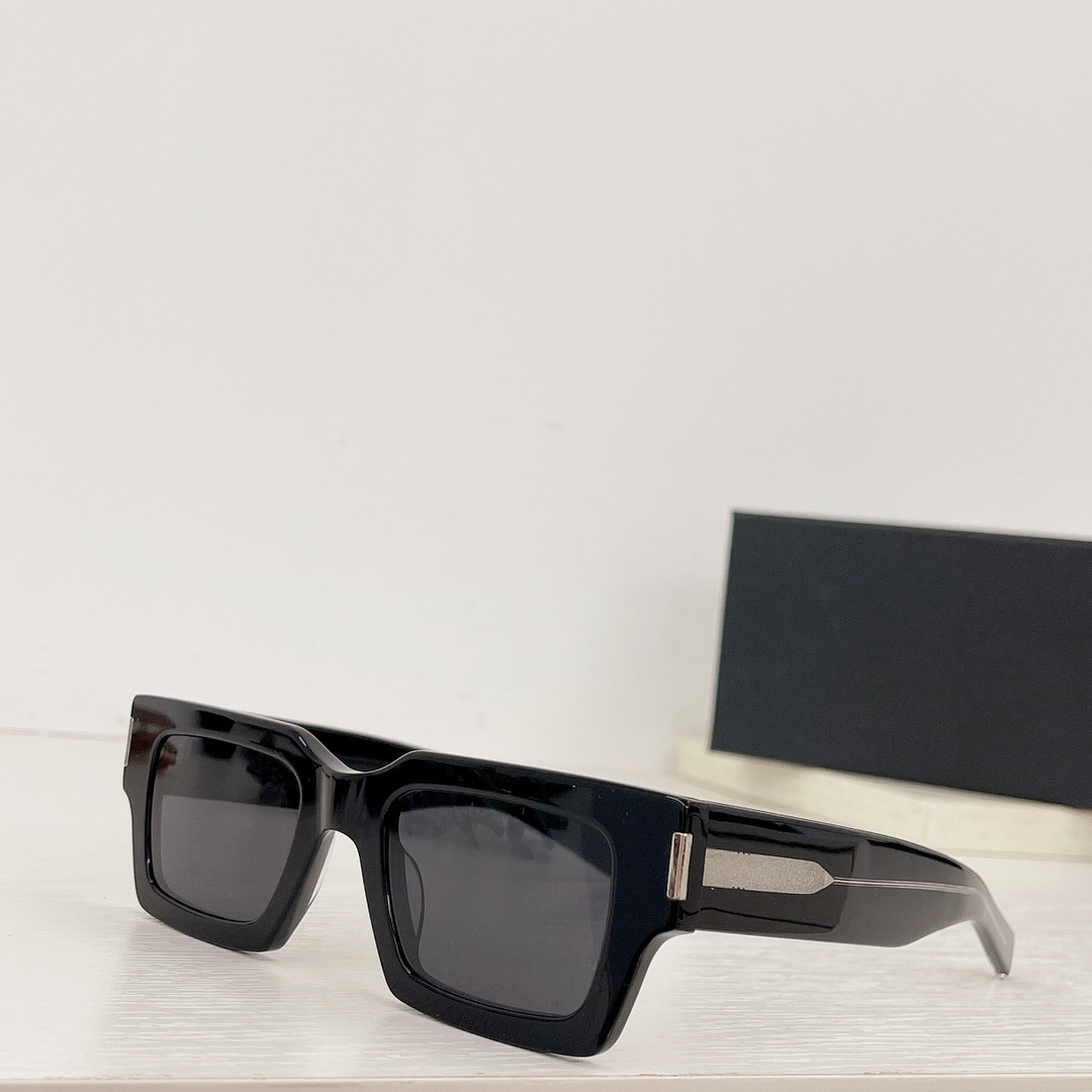 Black Grey Chunky Square Sunglasses for Women Men Designers Sunglasses Sonnenbrille Sun Glasses Shades UV400 Eyewear wth Box
Black Grey Chunky Square Sunglasses for Women Men Designers Sunglasses Sonnenbrille Sun Glasses Shades UV400 Eyewear wth Box