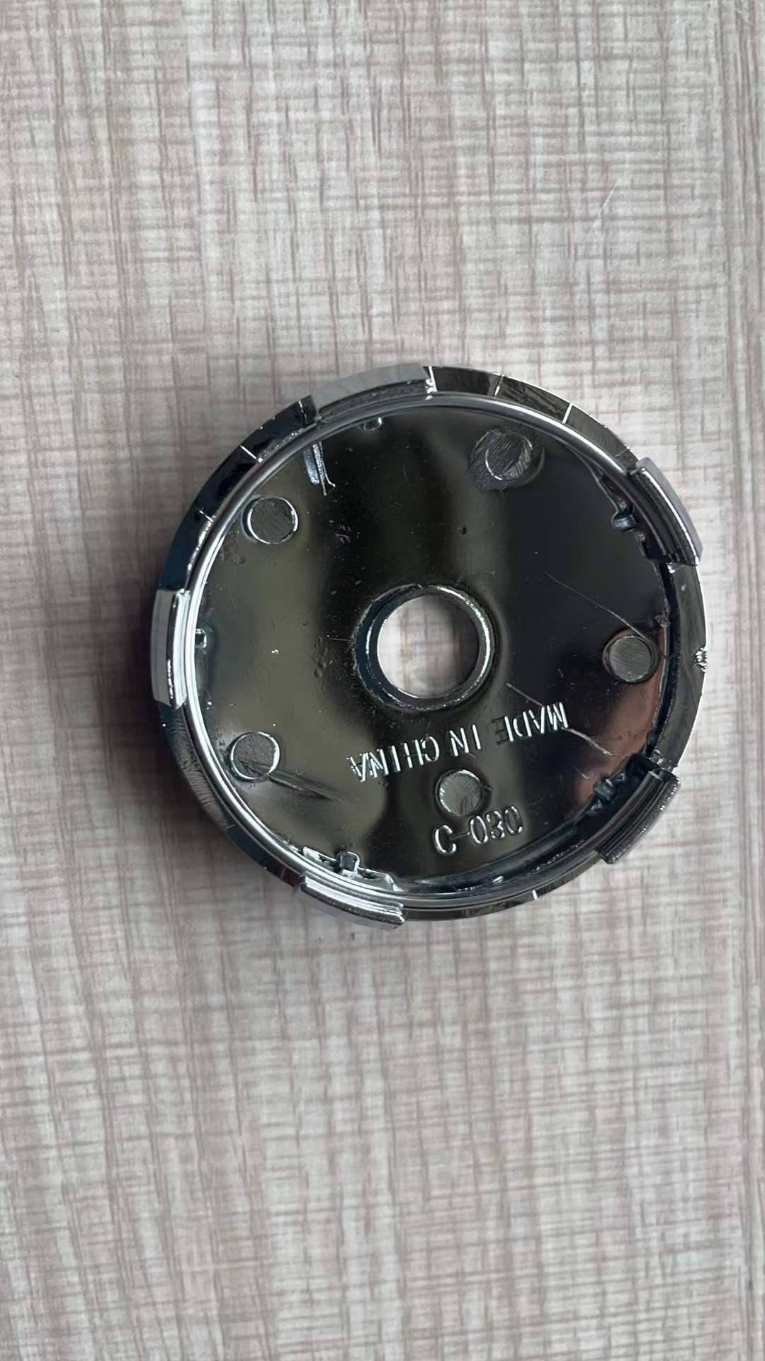 100PCS 60MM Car Wheel Center Hub Cap Wheel Dust-proof covers Badge for Mustang cobra