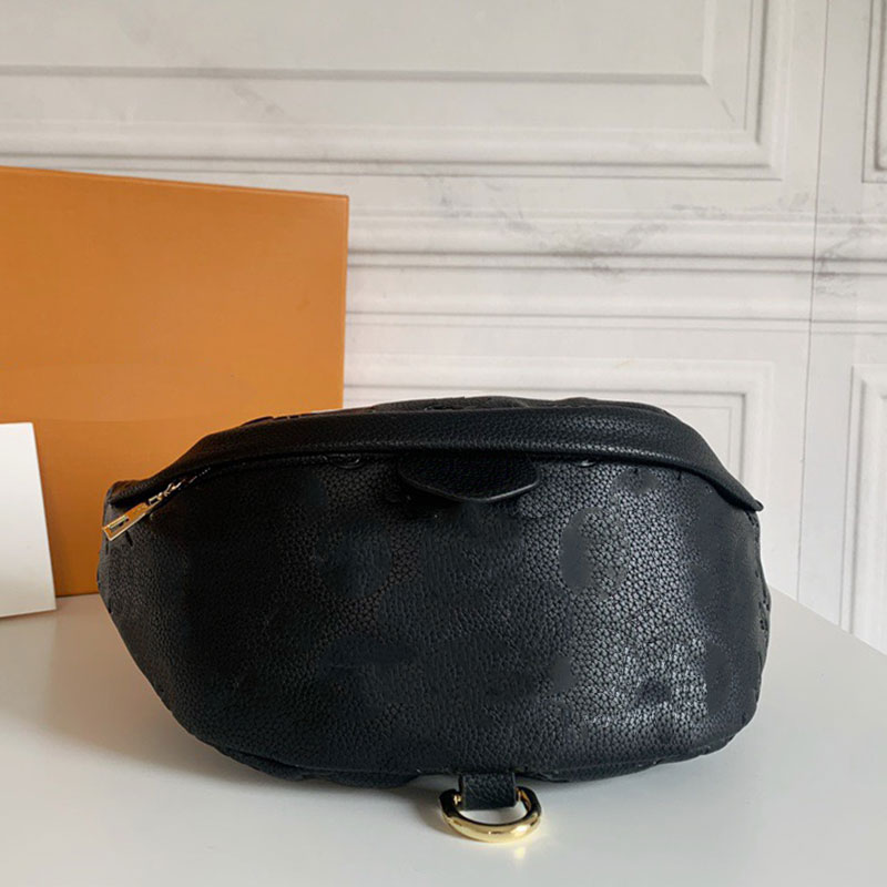 Luxury Designer BUMBAG Women's Waist Bags Single Belt Fashion Crossbody Bag Classic Women's Crossbody Handbag Impreint Leather Women's Shoulder Bag 37cm, White
Luxury Designer BUMBAG Women's Waist Bags Single Belt Fashion Crossbody Bag Classic Women's Crossbody Handbag Impreint Leather Women's Shoulder Bag 37cm, White