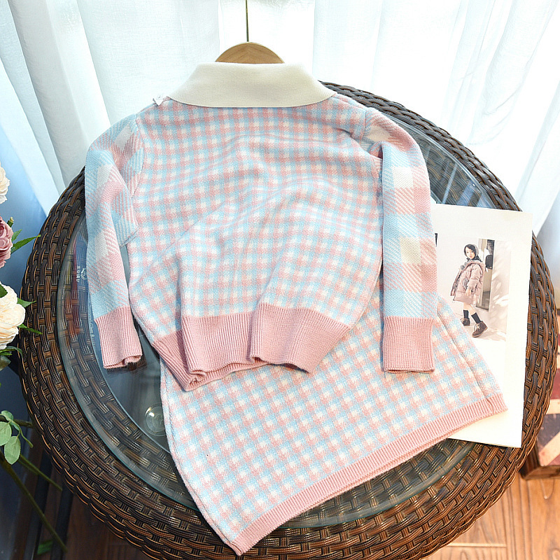 Clothing Sets Autumn Girls Fashion Set Kids Knitted Sweater Baby Cardigan Plaid Twopiece Little Girl Toddler College Style 230322