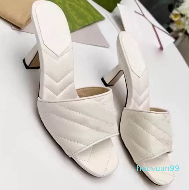 Women's Mule Slide Sandals Shoes Designer Women Brown Leather Slippers Flower Letter Ladies Luxurys Slides Floral High Heel
Women's Mule Slide Sandals Shoes Designer Women Brown Leather Slippers Flower Letter Ladies Luxurys Slides Floral High Heel