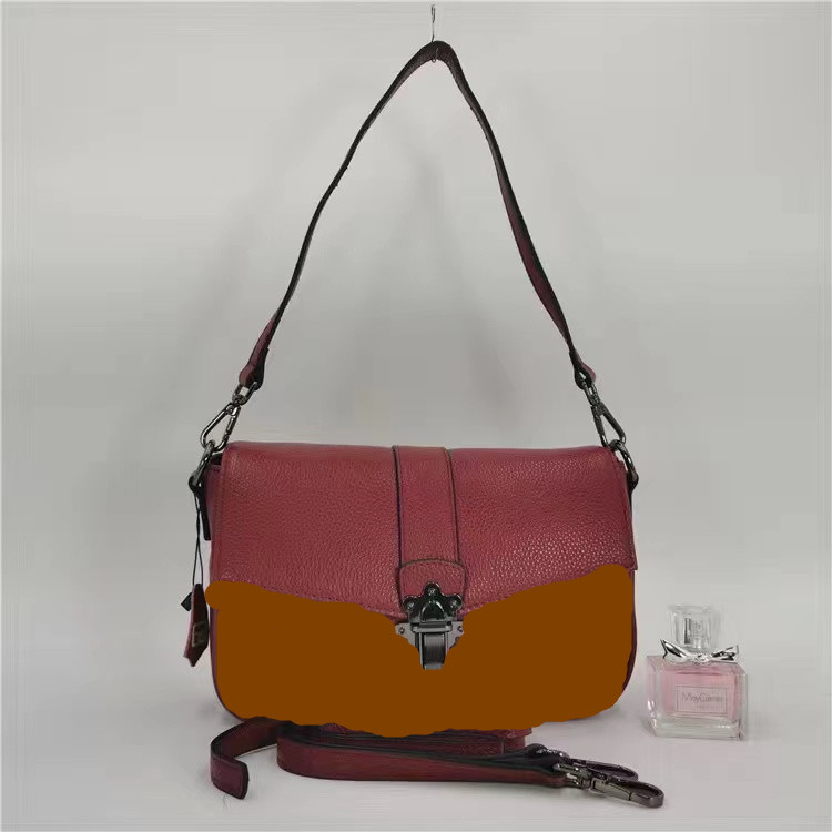 fashion brand womens WIGHT bags shoulder bag damier ebene women clapton raisin handbags designer purse N64418
fashion brand womens WIGHT bags shoulder bag damier ebene women clapton raisin handbags designer purse N64418