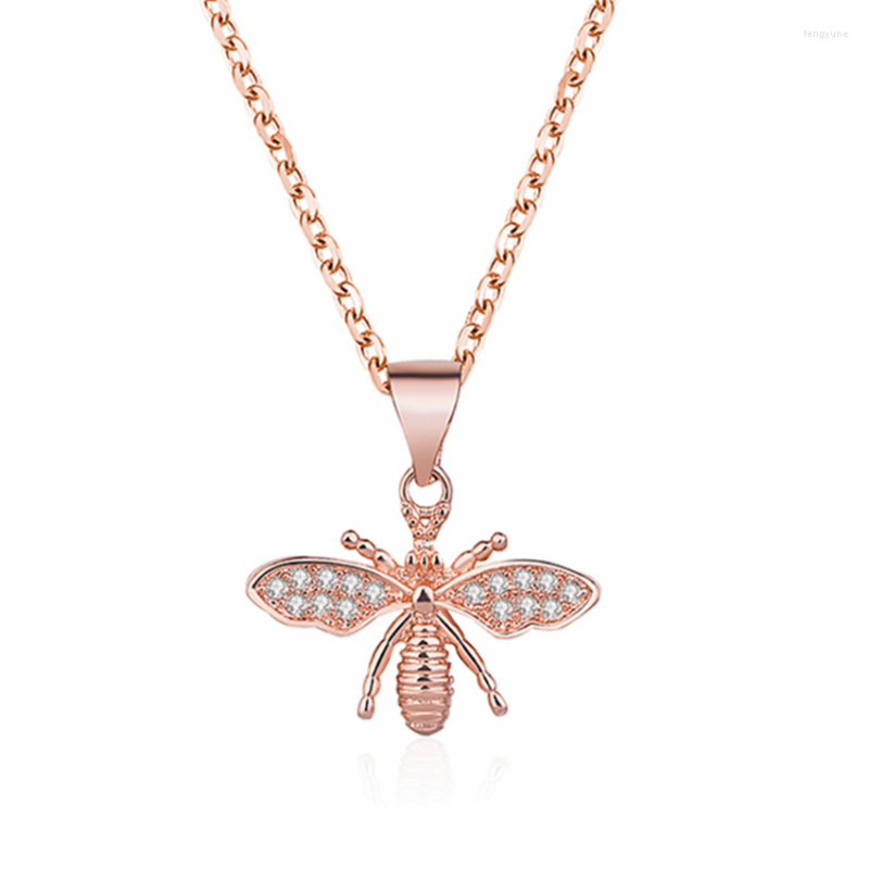 Pendant Necklaces FYJS Unique Rose Gold Color Metal Lovely Honeybee With Zircon Necklace Elegant Women Jewelry
Pendant Necklaces FYJS Unique Rose Gold Color Metal Lovely Honeybee With Zircon Necklace Elegant Women Jewelry
