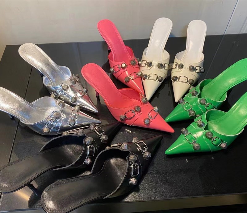stud buckle embellished formal shoes Women's leather pointed thin high-heeled shoes Party black luxury designer 9CM Pumps High heeled slippers 35---42size, Customizeshoe box
stud buckle embellished formal shoes Women's leather pointed thin high-heeled shoes Party black luxury designer 9CM Pumps High heeled slippers 35---42size, Customizeshoe box