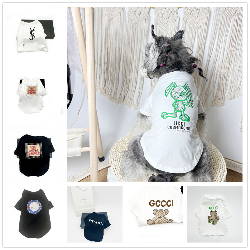 20 Colors Designer Dog Apparel Brand Dog Clothes Printed Shirts with Classic Letters Summer T-Shirts Cool Puppy Vest Breathable Soft Puppy Shirts
20 Colors Designer Dog Apparel Brand Dog Clothes Printed Shirts with Classic Letters Summer T-Shirts Cool Puppy Vest Breathable Soft Puppy Shirts
